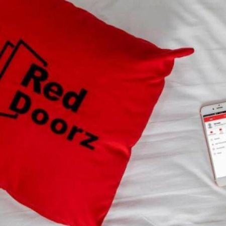 Reddoorz Syariah Near Simpang Sekip Palembang Hotel Exterior photo
