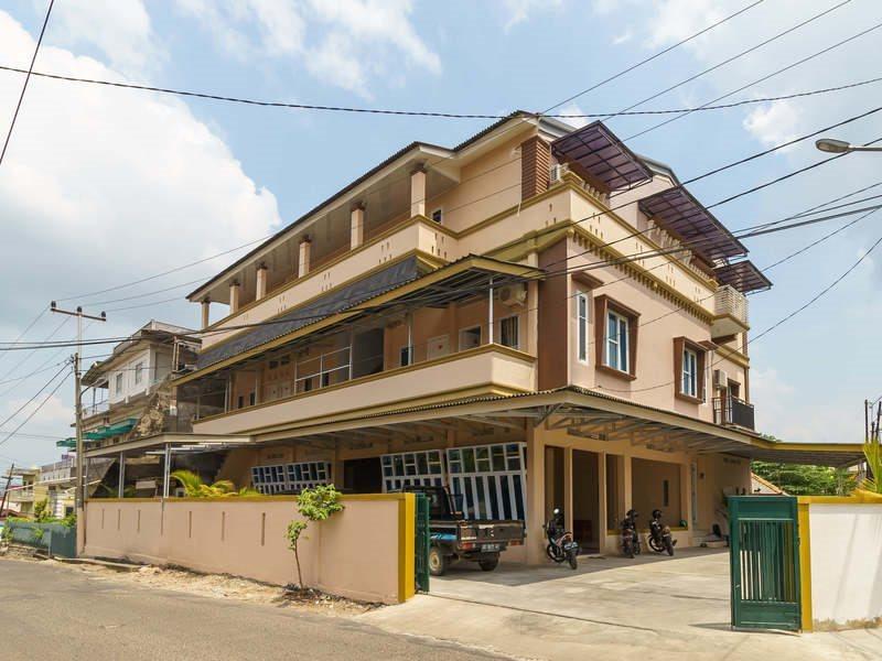 Reddoorz Syariah Near Simpang Sekip Palembang Hotel Exterior photo