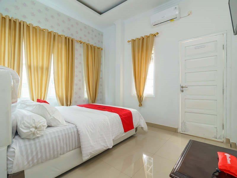 Reddoorz Syariah Near Simpang Sekip Palembang Hotel Exterior photo