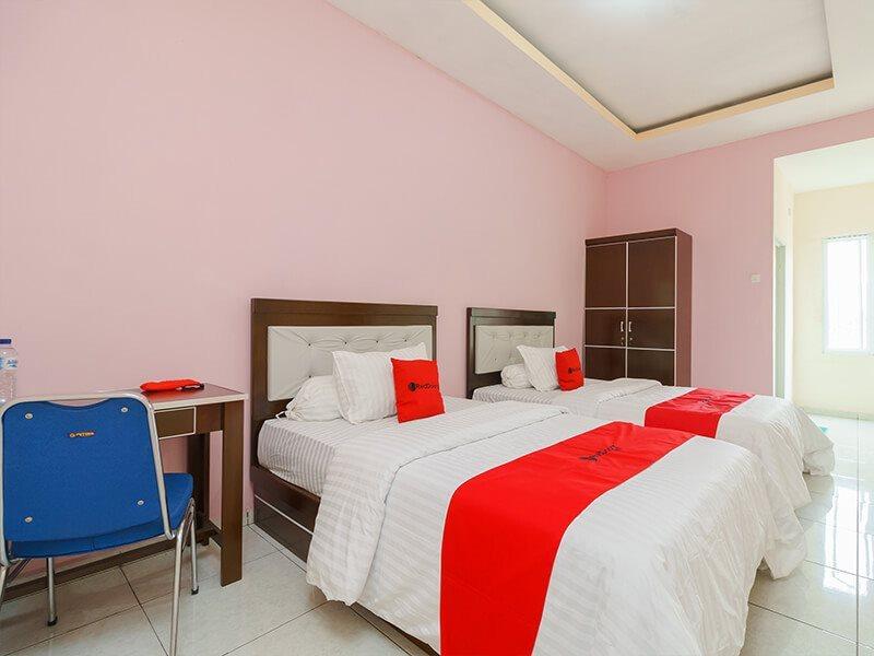 Reddoorz Syariah Near Simpang Sekip Palembang Hotel Exterior photo